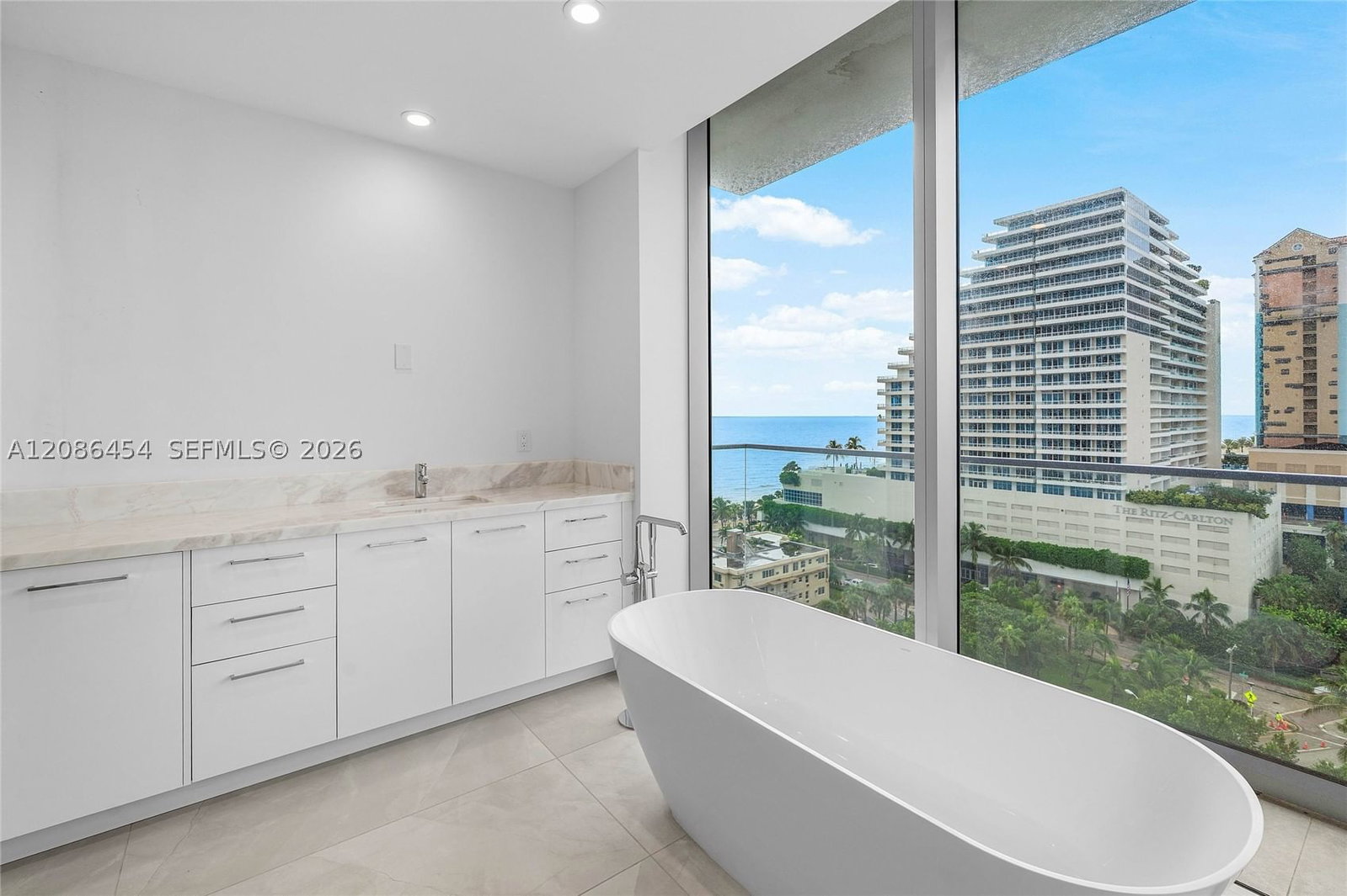 Real estate property located at 153 Seabreeze Blvd #1002-S, Broward, Selene Oceanfront Residen, Fort Lauderdale, FL