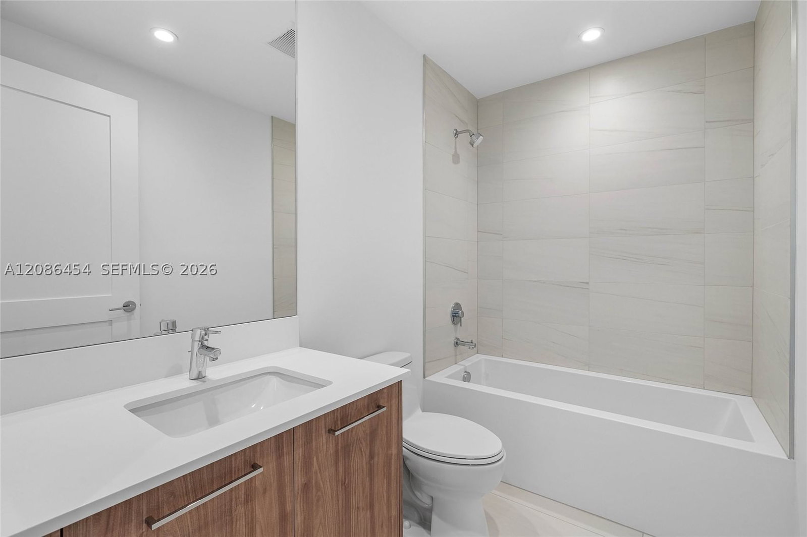 Real estate property located at 153 Seabreeze Blvd #1002-S, Broward, Selene Oceanfront Residen, Fort Lauderdale, FL