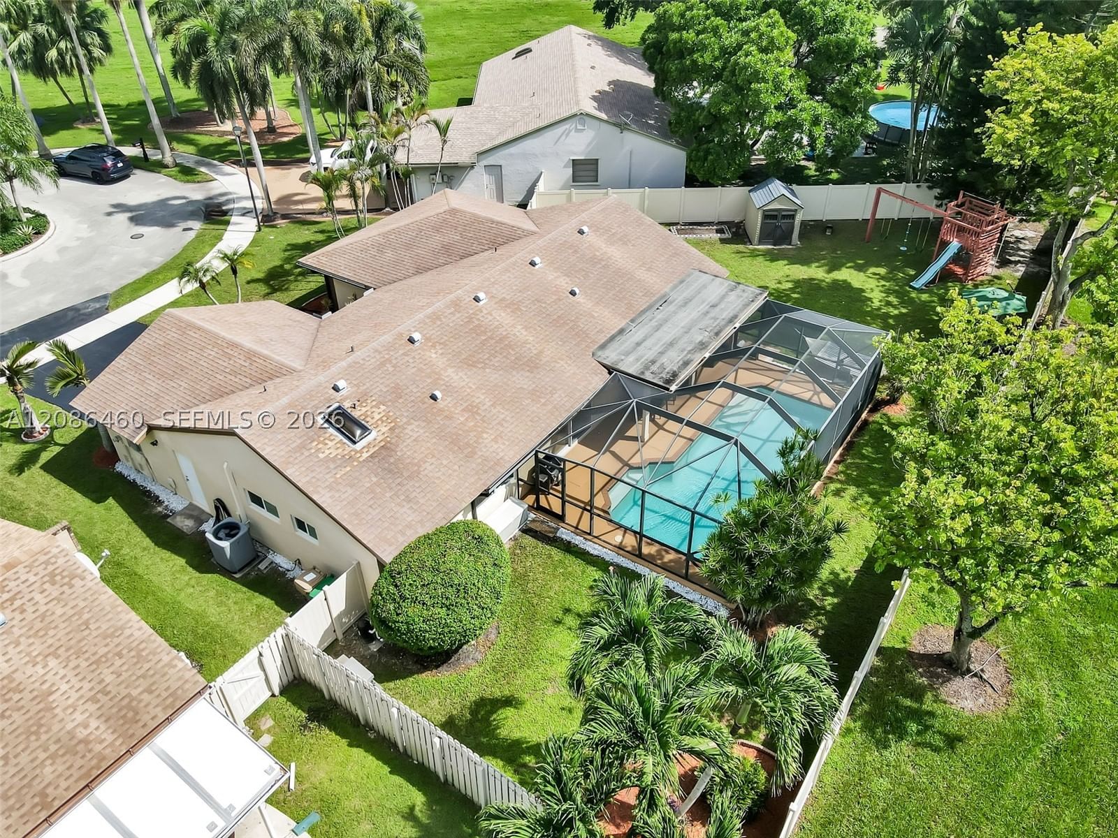 Real estate property located at 1361 White Stone Way, Broward, Shenandoah Section Four, Davie, FL