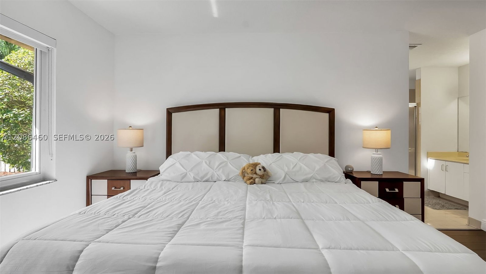 Real estate property located at 1361 White Stone Way, Broward, Shenandoah Section Four, Davie, FL