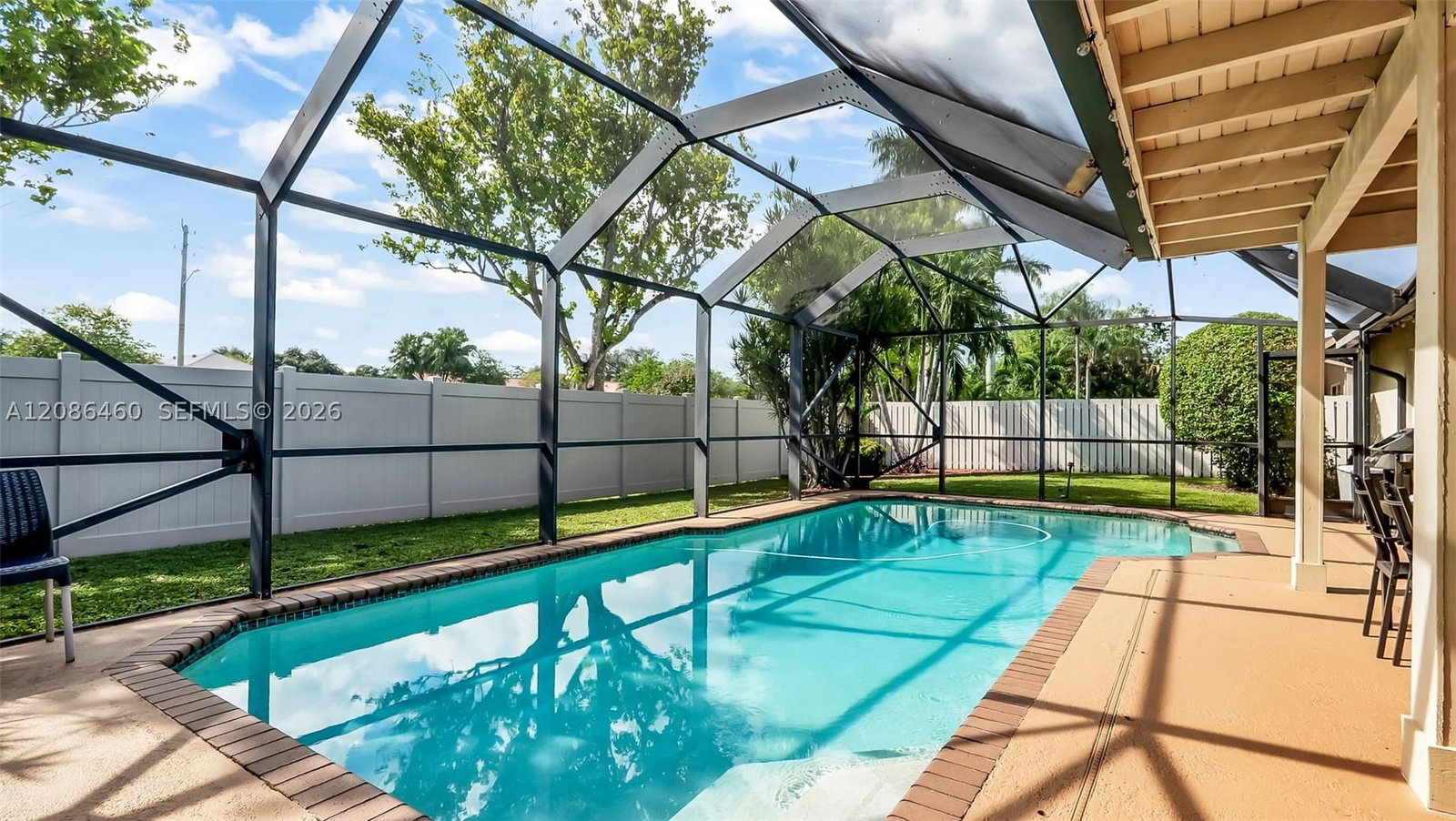 Real estate property located at 1361 White Stone Way, Broward, Shenandoah Section Four, Davie, FL