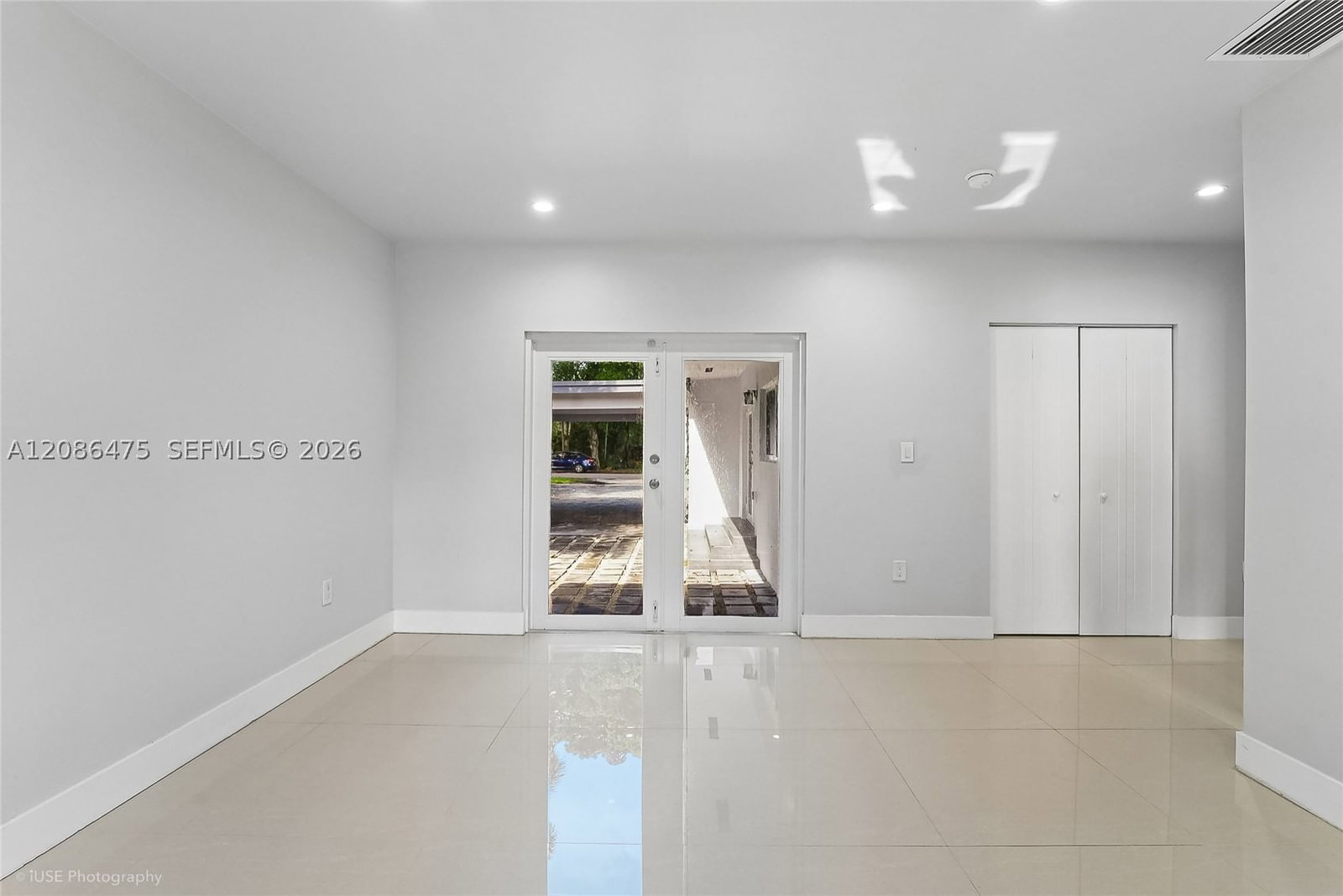 Real estate property located at 101 Palmetto Dr, Miami-dade, Country Club Estates Sec, Miami Springs, FL
