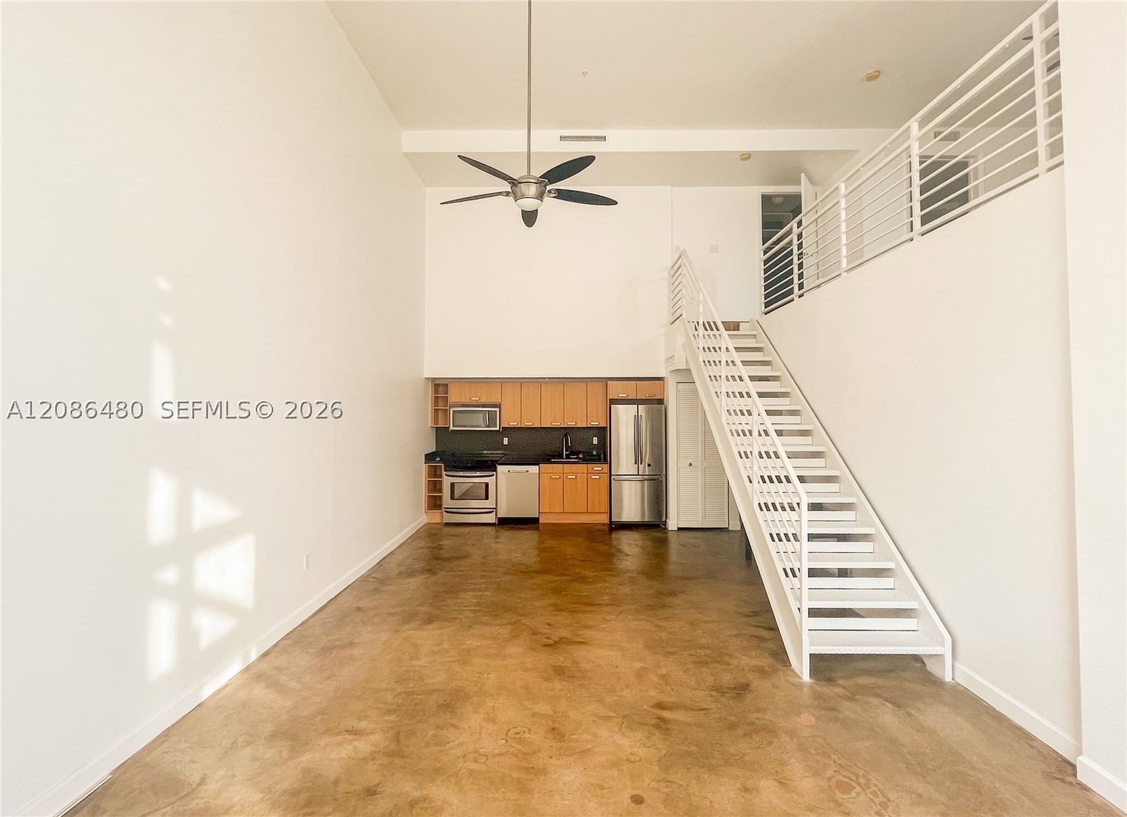 Real estate property located at 7744 Collins Ave #19, Miami-dade, Vilasol Condo, Miami Beach, FL