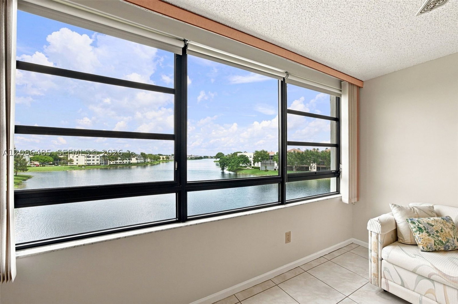 Real estate property located at 10668 Clairmont Cir #303, Broward, Clairmont Condominium F, Tamarac, FL
