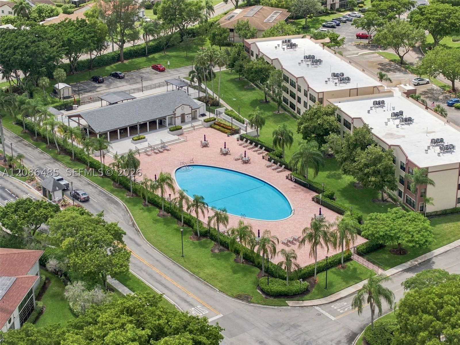 Real estate property located at 10668 Clairmont Cir #303, Broward, Clairmont Condominium F, Tamarac, FL