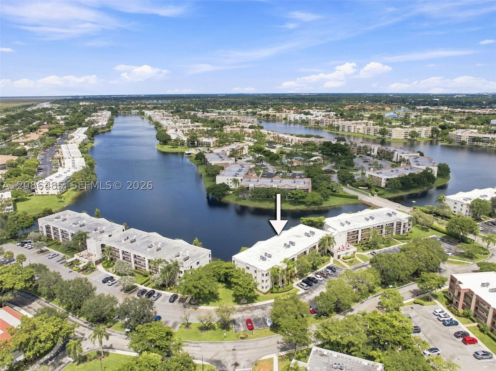 Real estate property located at 10668 Clairmont Cir #303, Broward, Clairmont Condominium F, Tamarac, FL