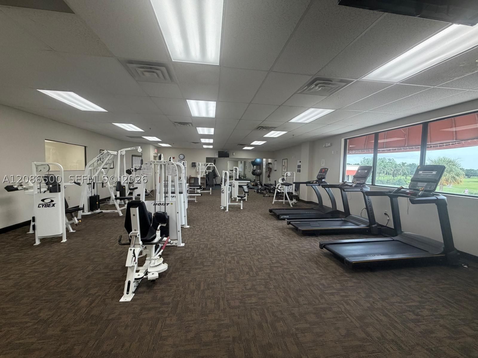 Real estate property located at 400 Hollybrook Dr #306, Broward, Hollybrook Golf And, Pembroke Pines, FL