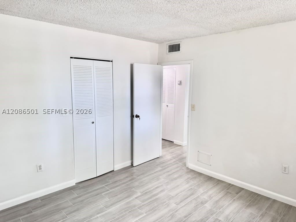 Real estate property located at 1800 81st Ave #1204, Broward, Courtyards Of Broward Con, North Lauderdale, FL