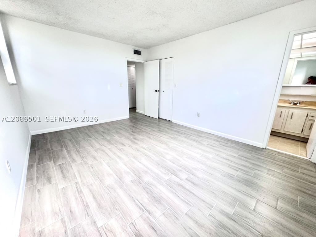 Real estate property located at 1800 81st Ave #1204, Broward, Courtyards Of Broward Con, North Lauderdale, FL