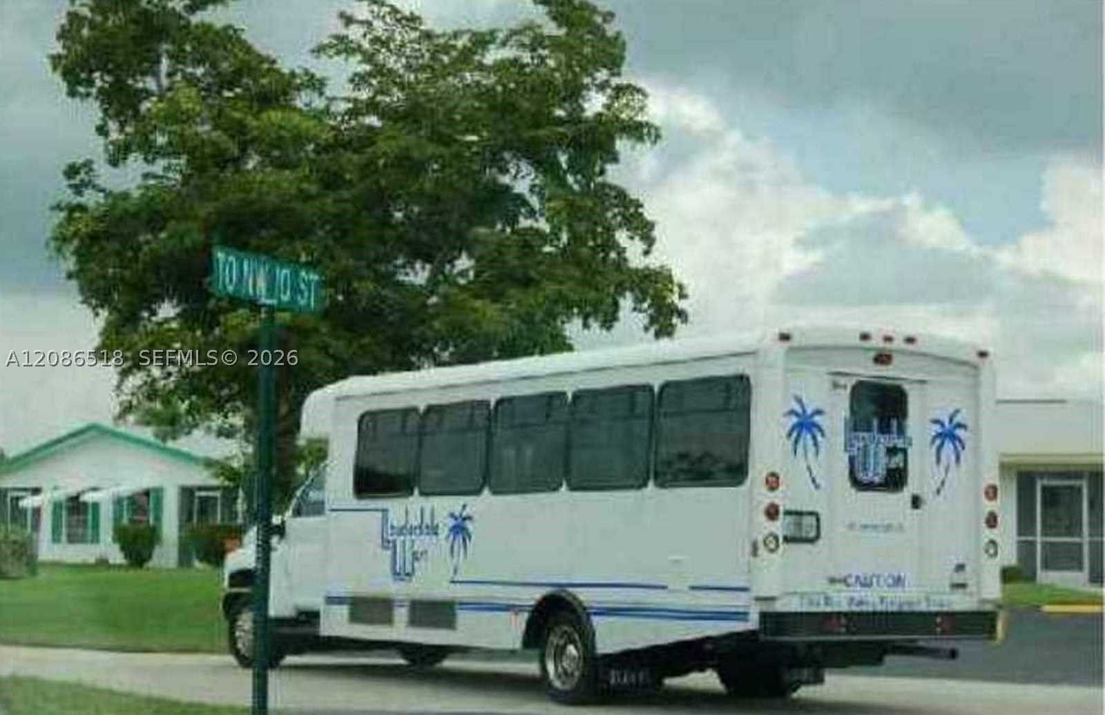 Real estate property located at 8543 13th Ct, Broward, Lauderdale West 2 Sec, Plantation, FL