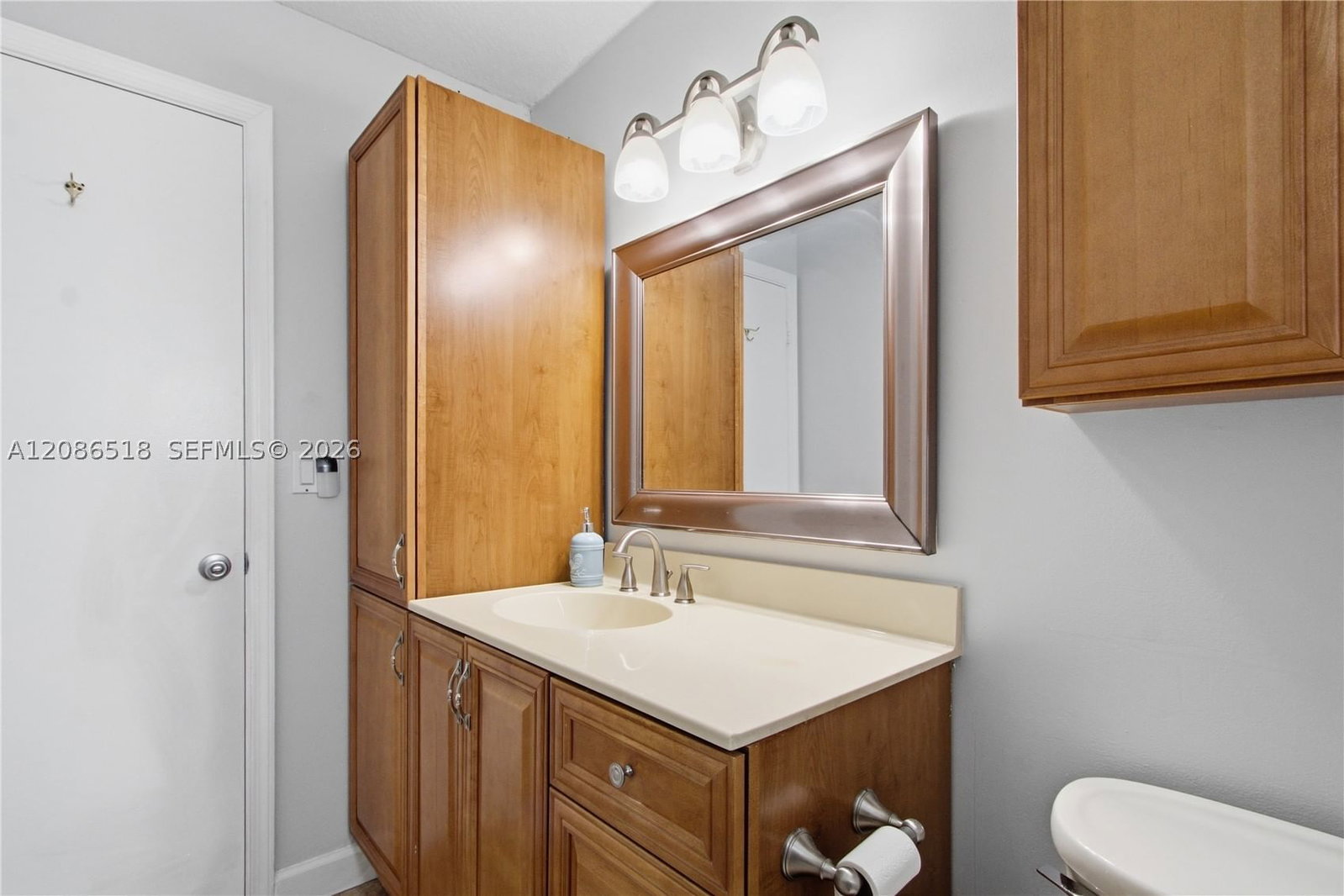 Real estate property located at 8543 13th Ct, Broward, Lauderdale West 2 Sec, Plantation, FL
