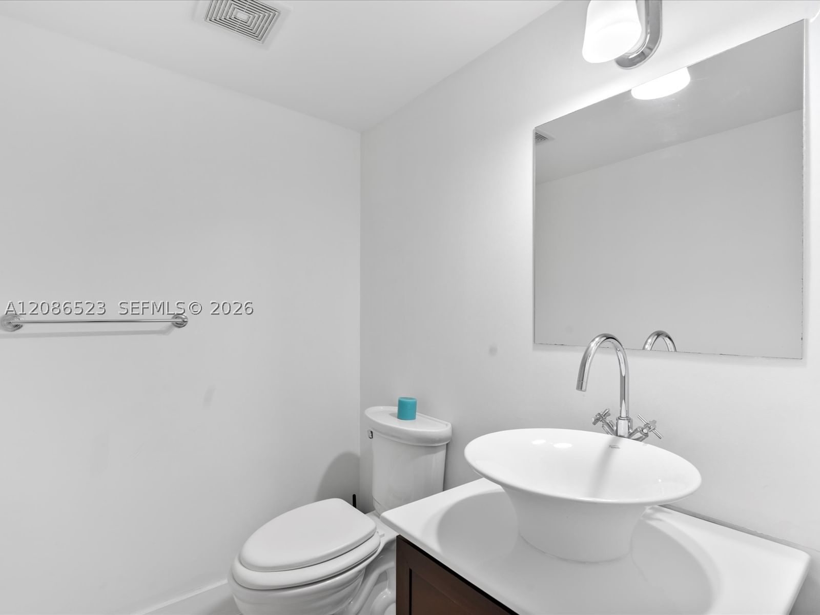 Real estate property located at 3675 Country Club Dr #1607, Miami-dade, Aventura Eldorado Condo, Aventura, FL