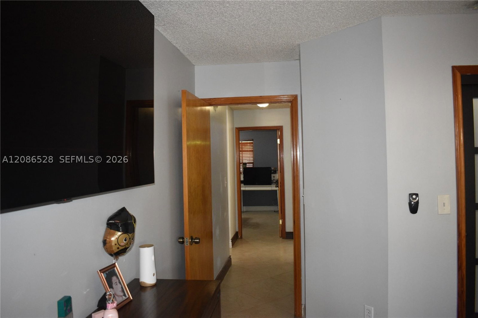 Real estate property located at 9029 152nd Ln, Miami-dade, West Lakes Gardens 2nd Ad, Miami Lakes, FL