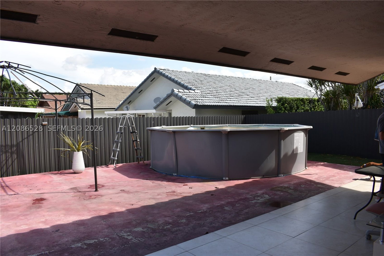 Real estate property located at 9029 152nd Ln, Miami-dade, West Lakes Gardens 2nd Ad, Miami Lakes, FL