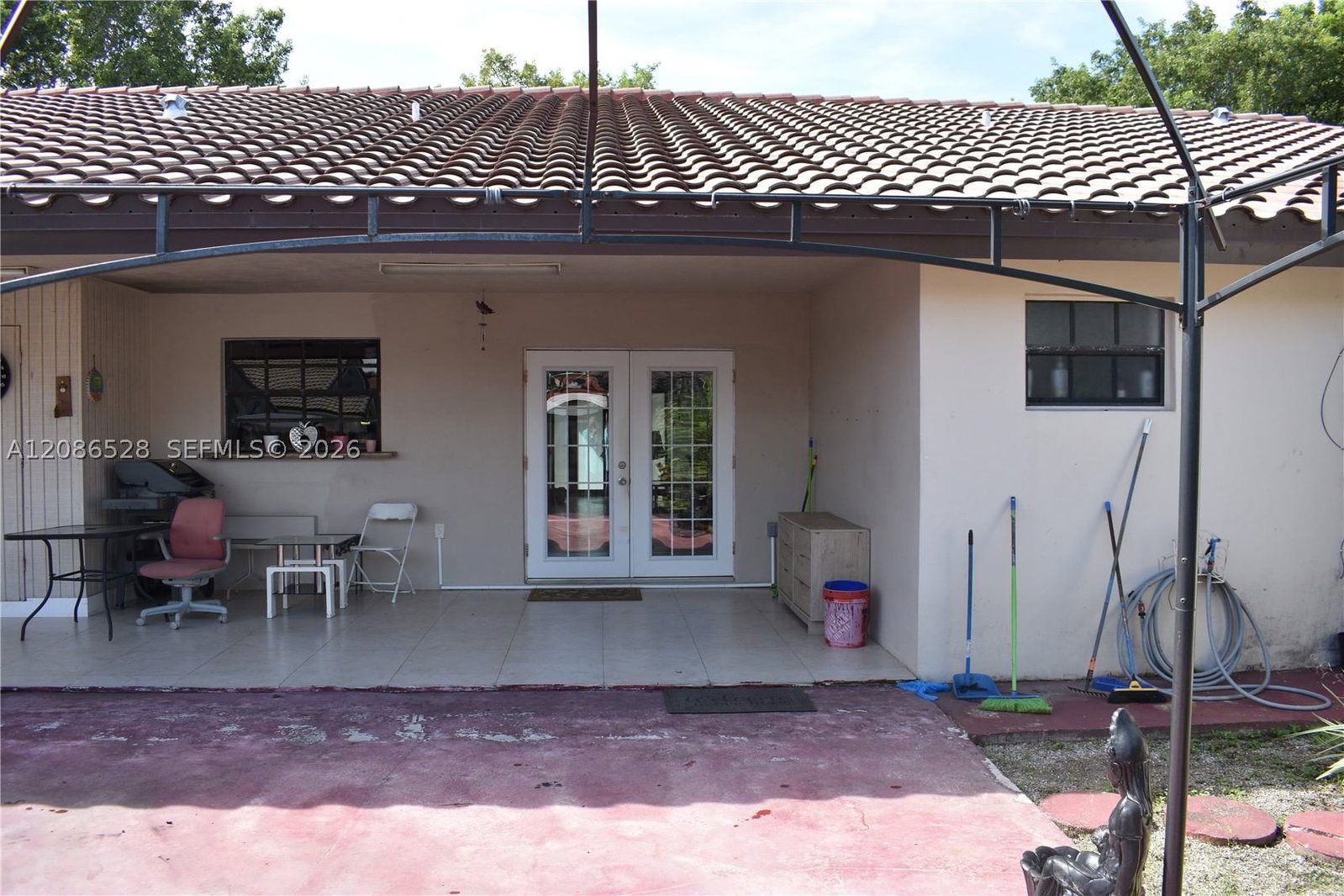 Real estate property located at 9029 152nd Ln, Miami-dade, West Lakes Gardens 2nd Ad, Miami Lakes, FL