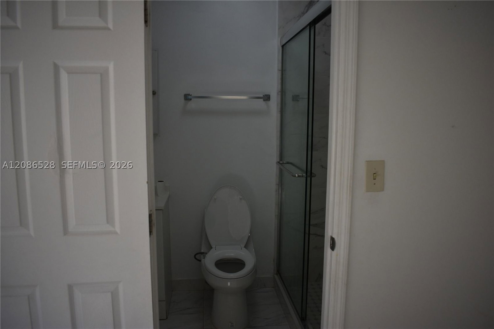 Real estate property located at 9029 152nd Ln, Miami-dade, West Lakes Gardens 2nd Ad, Miami Lakes, FL