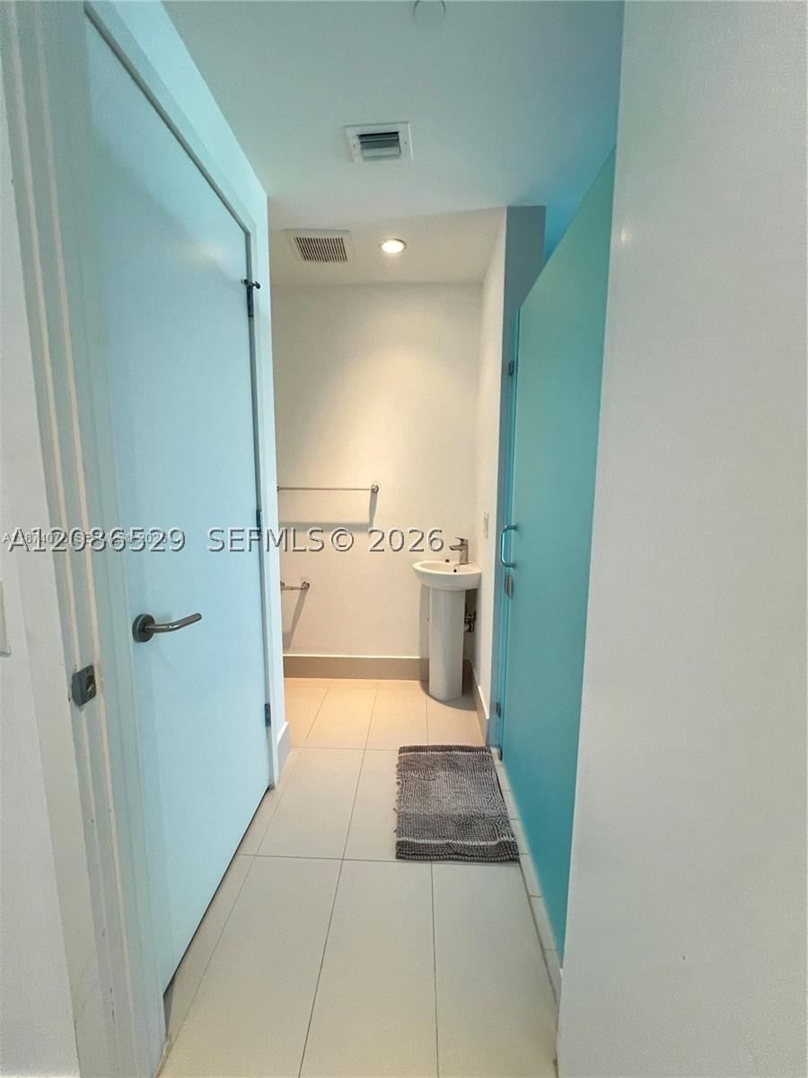 Real estate property located at 501 31st St #1202, Miami-dade, Paraiso Bayviews Condo, Miami, FL