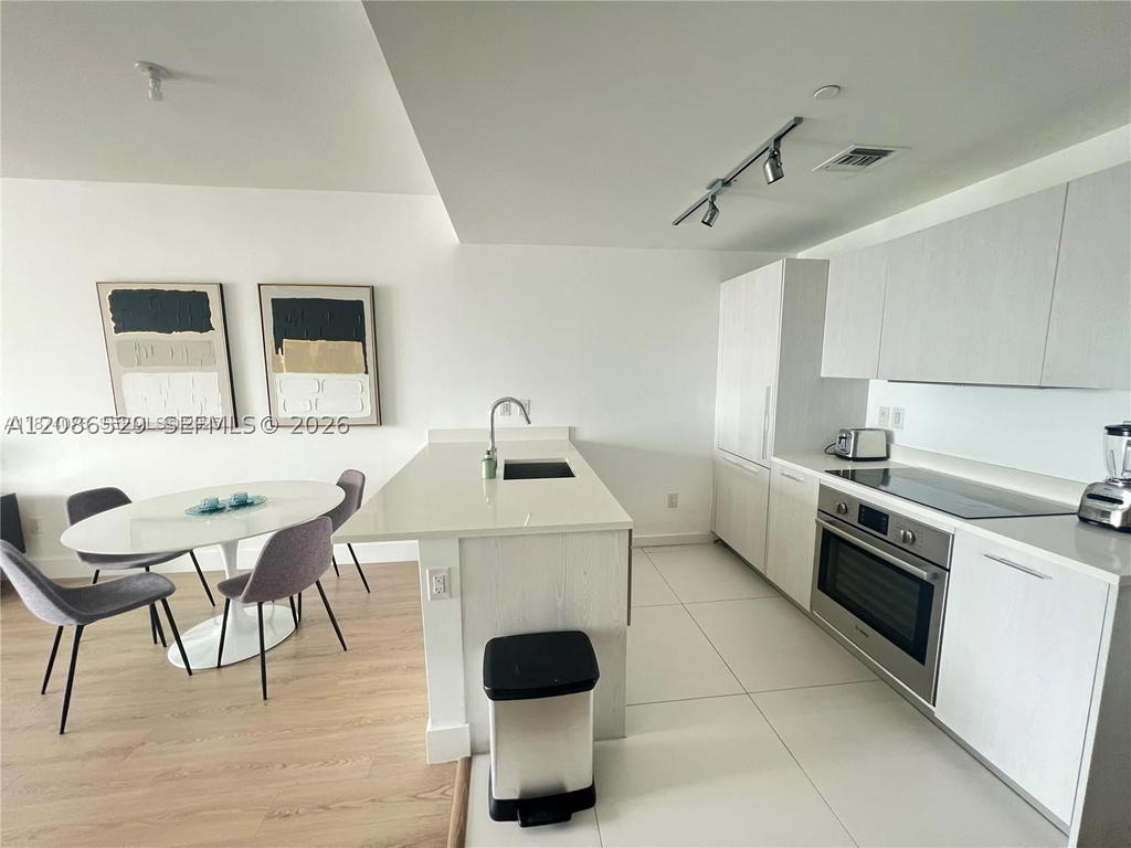 Real estate property located at 501 31st St #1202, Miami-dade, Paraiso Bayviews Condo, Miami, FL