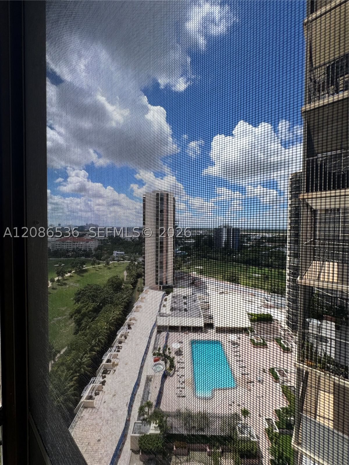 Real estate property located at 20379 Country Club Dr #1937, Miami-dade, Coronado Condo- Tower Ii, Aventura, FL