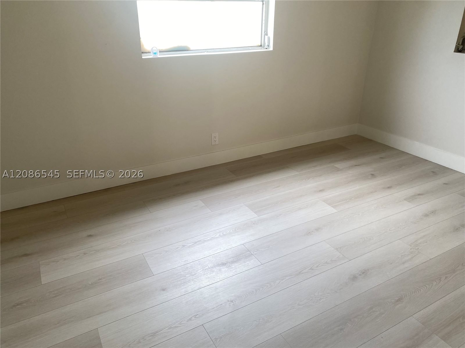 Real estate property located at 5010 22nd St, Broward, Castle Gardens No 2, Lauderhill, FL