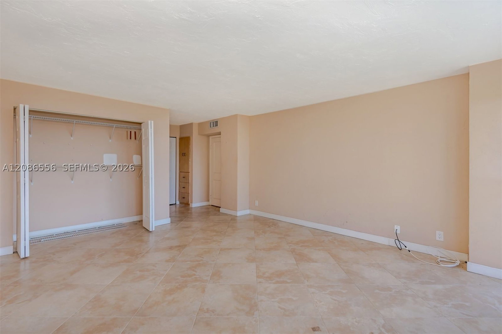 Real estate property located at 4280 Galt Ocean Dr #3B, Broward, Plaza South Condo, Fort Lauderdale, FL