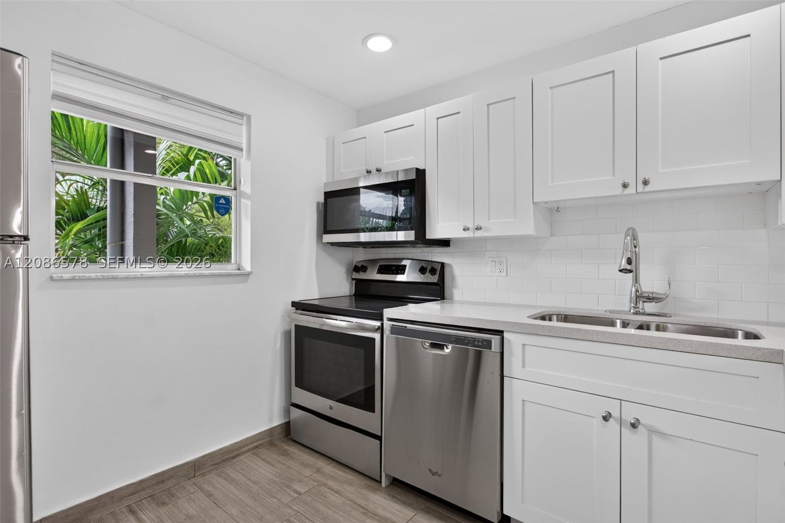 Real estate property located at 2980 Riverside Dr #227-3, Broward, Foxwood Hollow At Coral S, Coral Springs, FL