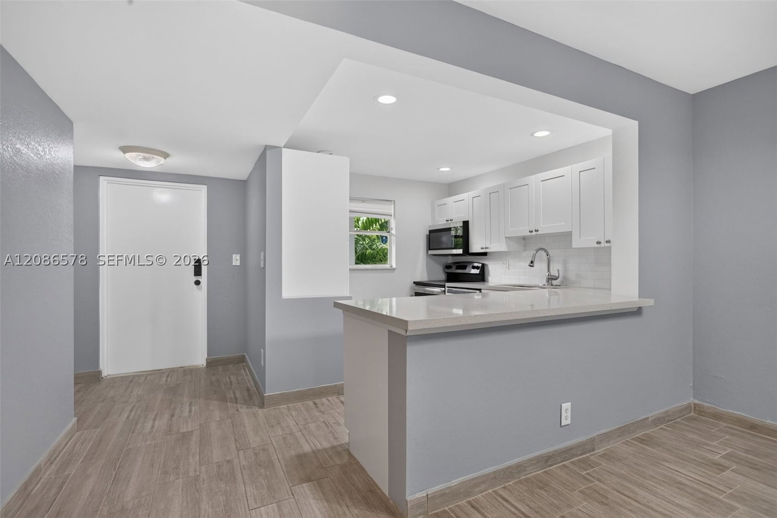 Real estate property located at 2980 Riverside Dr #227-3, Broward, Foxwood Hollow At Coral S, Coral Springs, FL