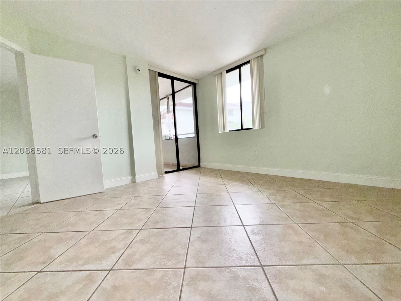 Real estate property located at 8205 152nd Ave F-310, Miami-dade, Verabella Falls Condo, Miami, FL