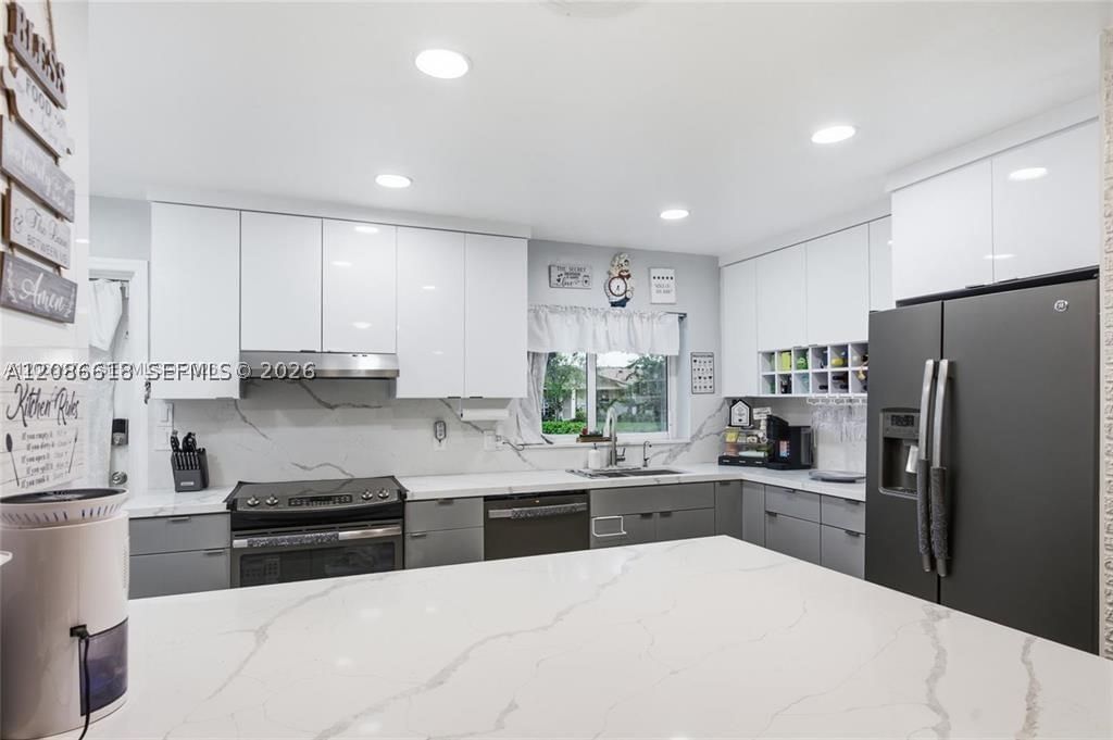 Real estate property located at 341 54th Ave, Broward, Plantation Park Third Add, Plantation, FL