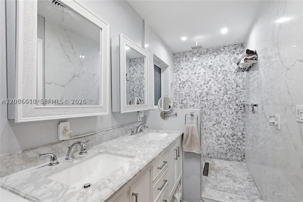 Real estate property located at 341 54th Ave, Broward, Plantation Park Third Add, Plantation, FL