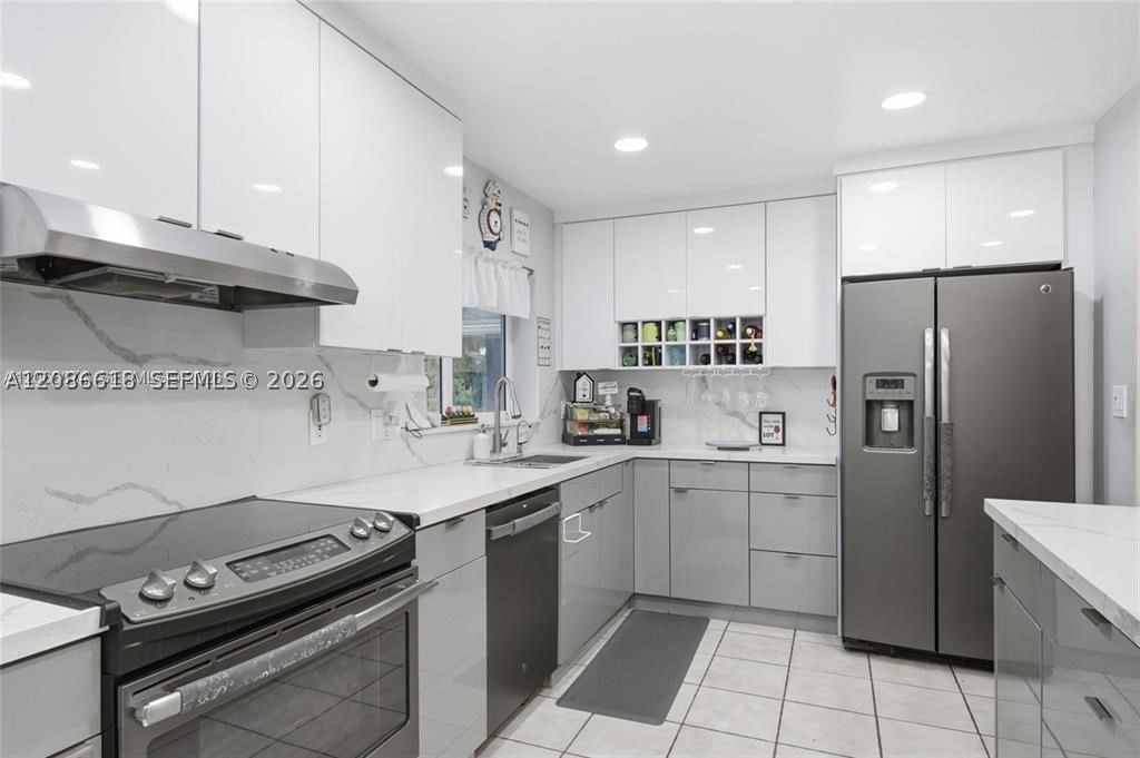 Real estate property located at 341 54th Ave, Broward, Plantation Park Third Add, Plantation, FL