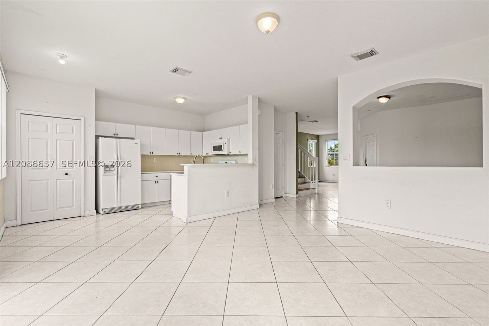 Real estate property located at 11401 76th Ter, Miami-dade, Doral Isles North Sec Two, Doral, FL