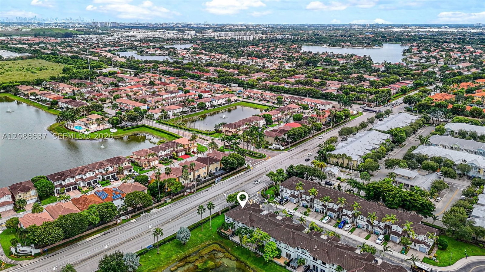 Real estate property located at 11401 76th Ter, Miami-dade, Doral Isles North Sec Two, Doral, FL