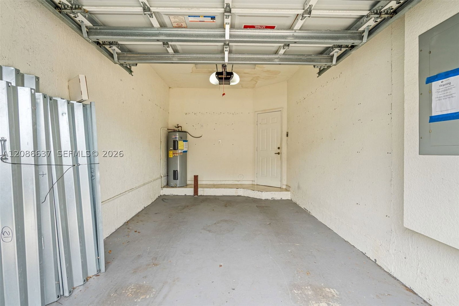 Real estate property located at 11401 76th Ter, Miami-dade, Doral Isles North Sec Two, Doral, FL