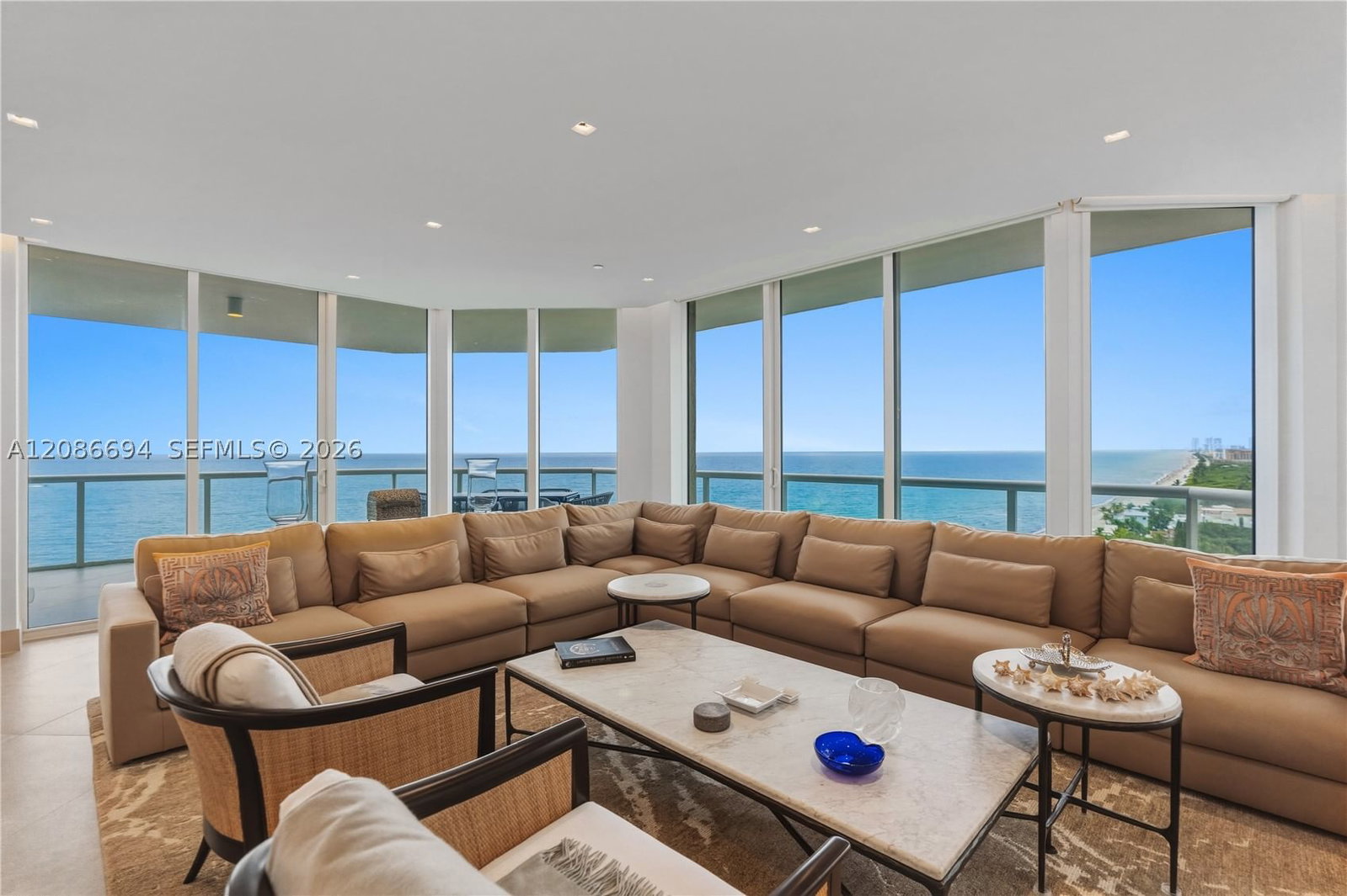 Real estate property located at 6051 Ocean Dr #1601, Broward, Renaissance On The Ocean, Hollywood, FL