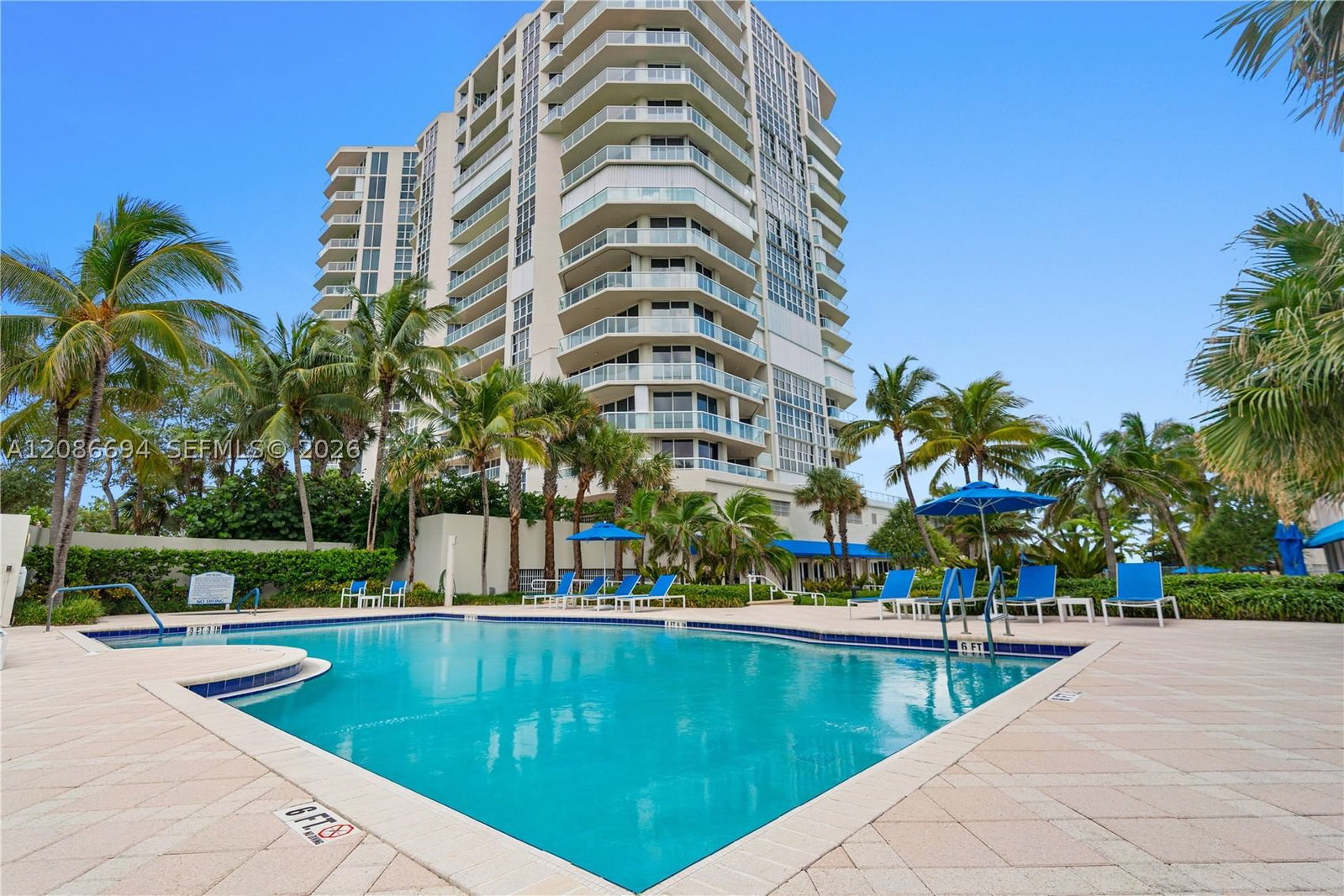 Real estate property located at 6051 Ocean Dr #1601, Broward, Renaissance On The Ocean, Hollywood, FL