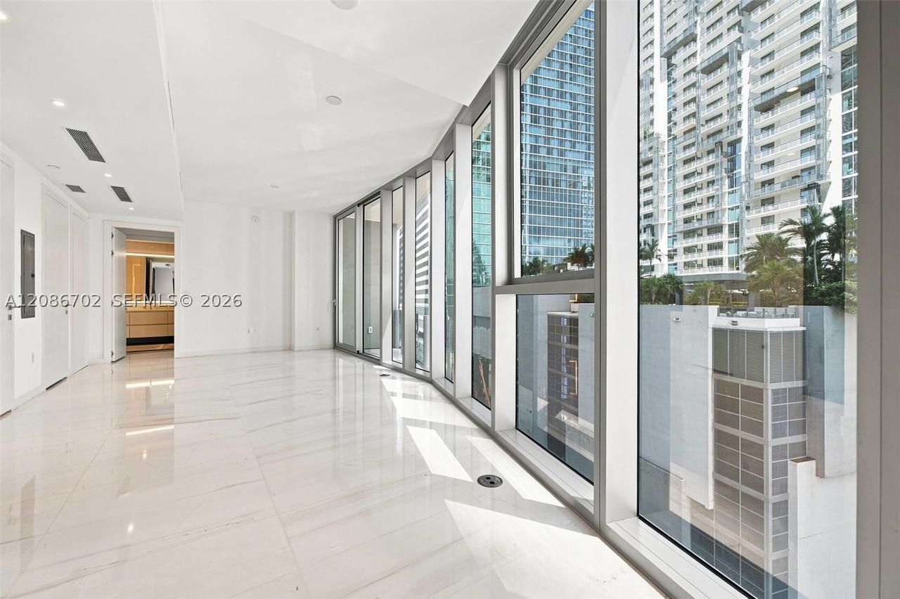 Real estate property located at 300 Biscayne Blvd Way #1106, Miami-dade, Aston Martin Residences, Miami, FL