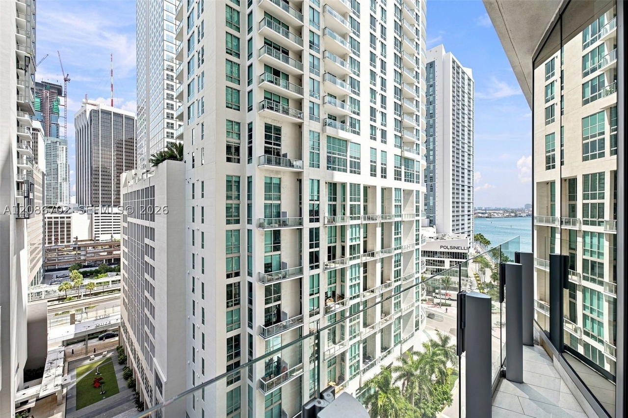Real estate property located at 300 Biscayne Blvd Way #1106, Miami-dade, Aston Martin Residences, Miami, FL