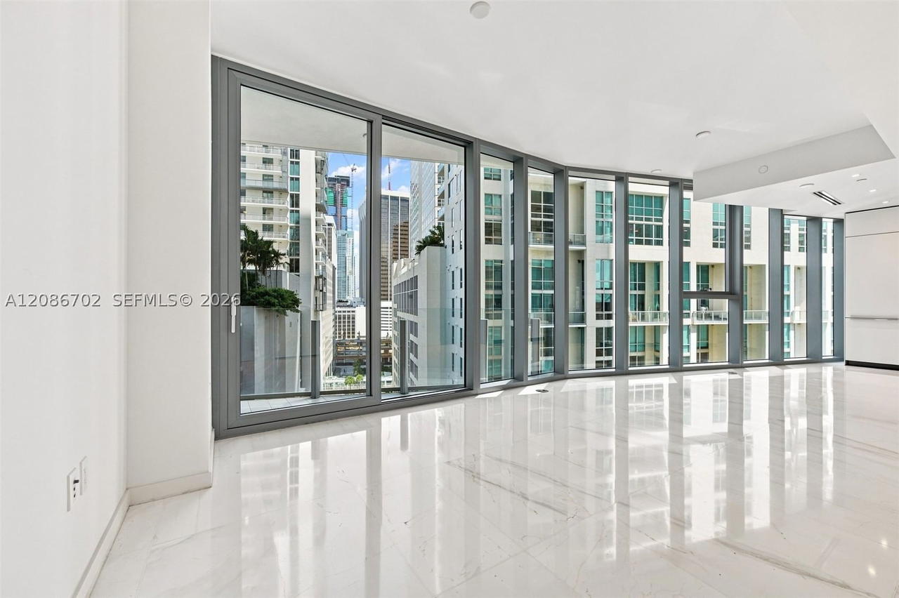 Real estate property located at 300 Biscayne Blvd Way #1106, Miami-dade, Aston Martin Residences, Miami, FL