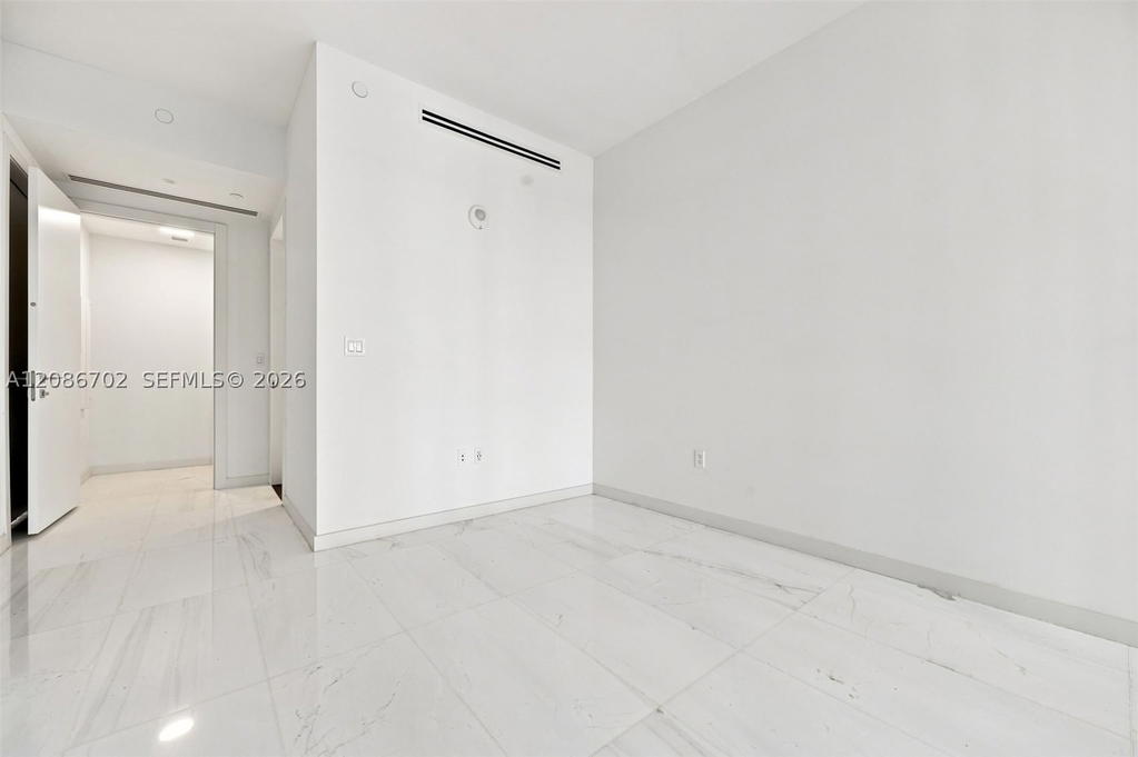 Real estate property located at 300 Biscayne Blvd Way #1106, Miami-dade, Aston Martin Residences, Miami, FL