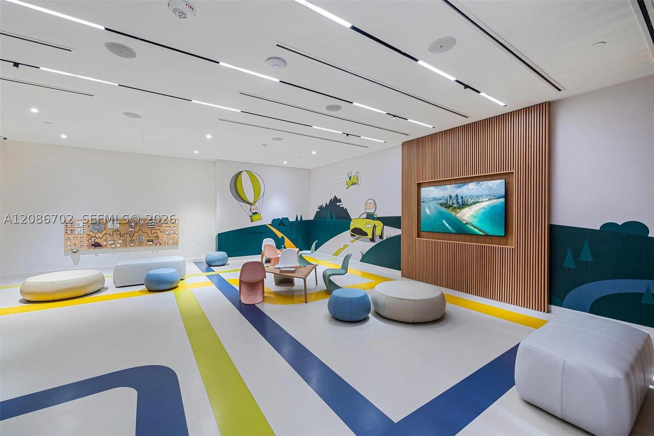 Real estate property located at 300 Biscayne Blvd Way #1106, Miami-dade, Aston Martin Residences, Miami, FL