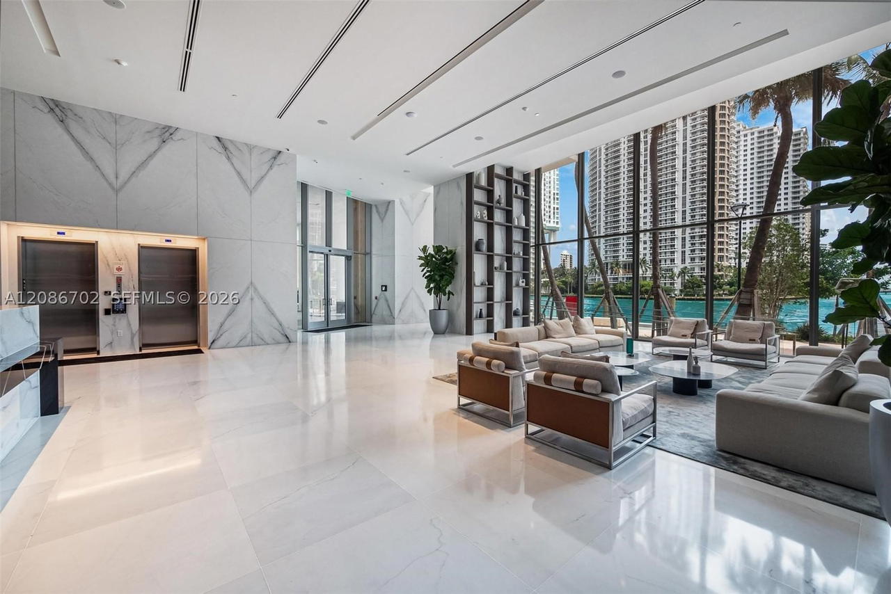 Real estate property located at 300 Biscayne Blvd Way #1106, Miami-dade, Aston Martin Residences, Miami, FL