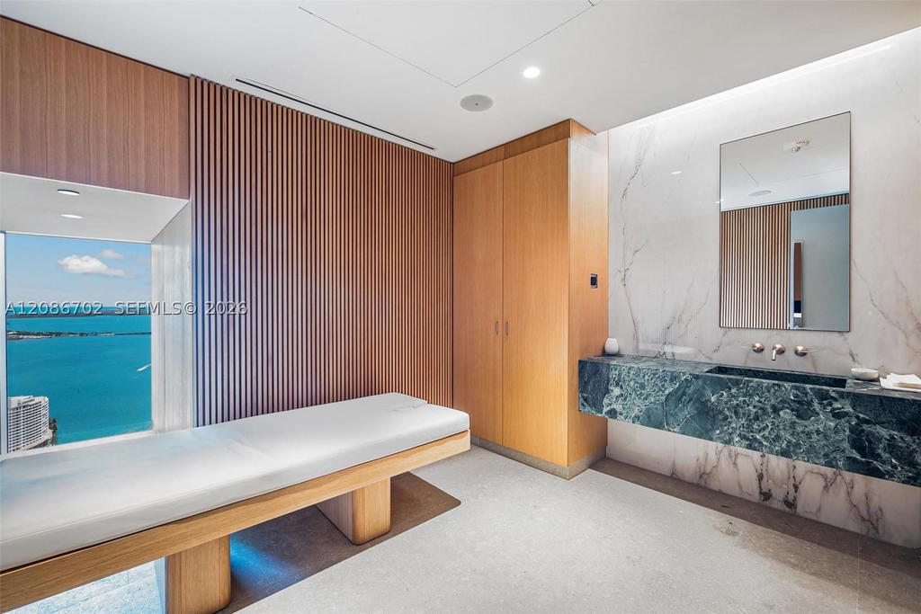Real estate property located at 300 Biscayne Blvd Way #1106, Miami-dade, Aston Martin Residences, Miami, FL
