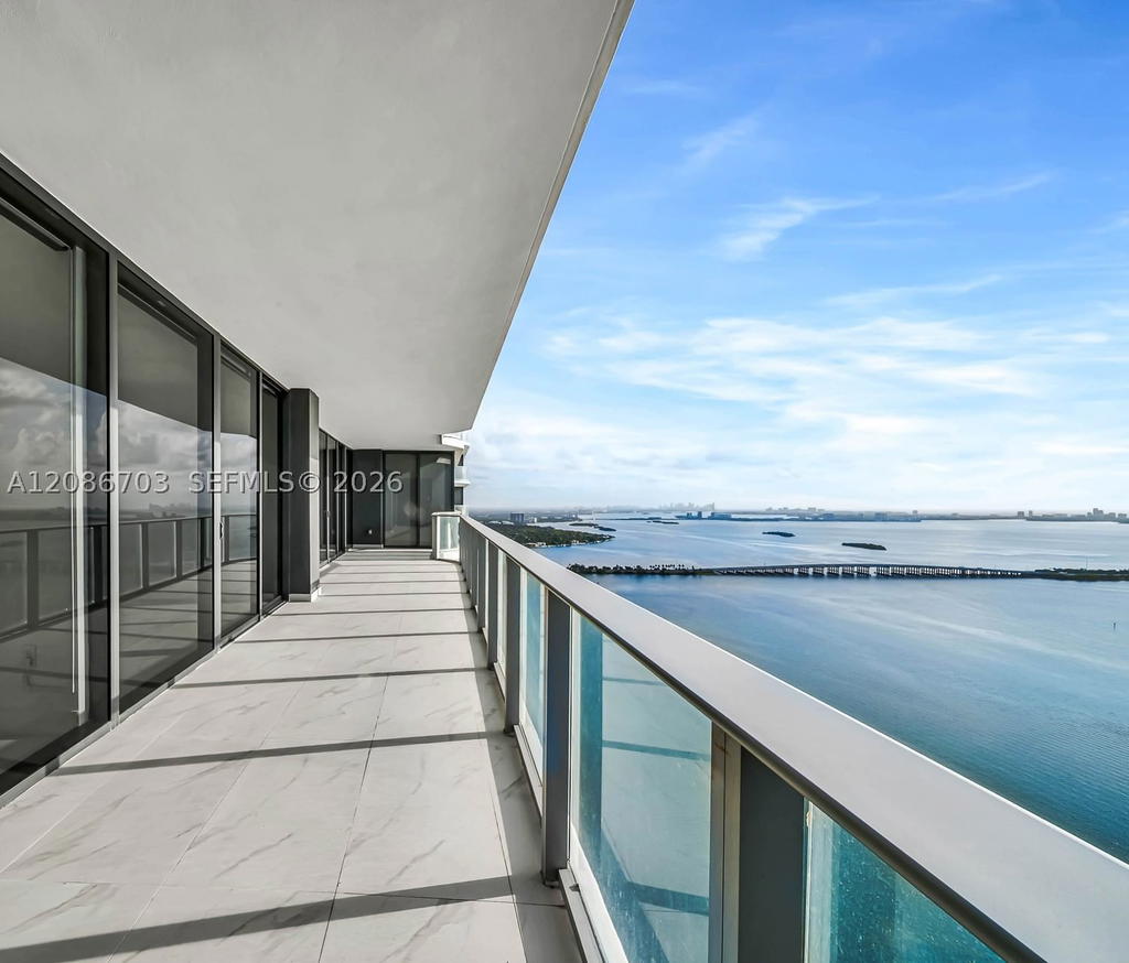 Real estate property located at 725 NE 24TH ST #3002A, Miami-dade, Aria Reserve North Condo, Miami, FL