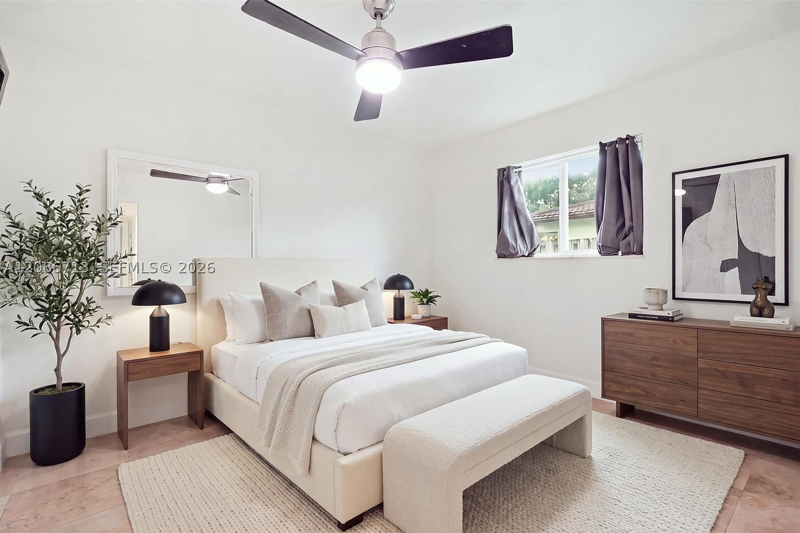 Real estate property located at 7111 Bamboo St, Miami-dade, Miami Lakes Sec 6, Miami Lakes, FL