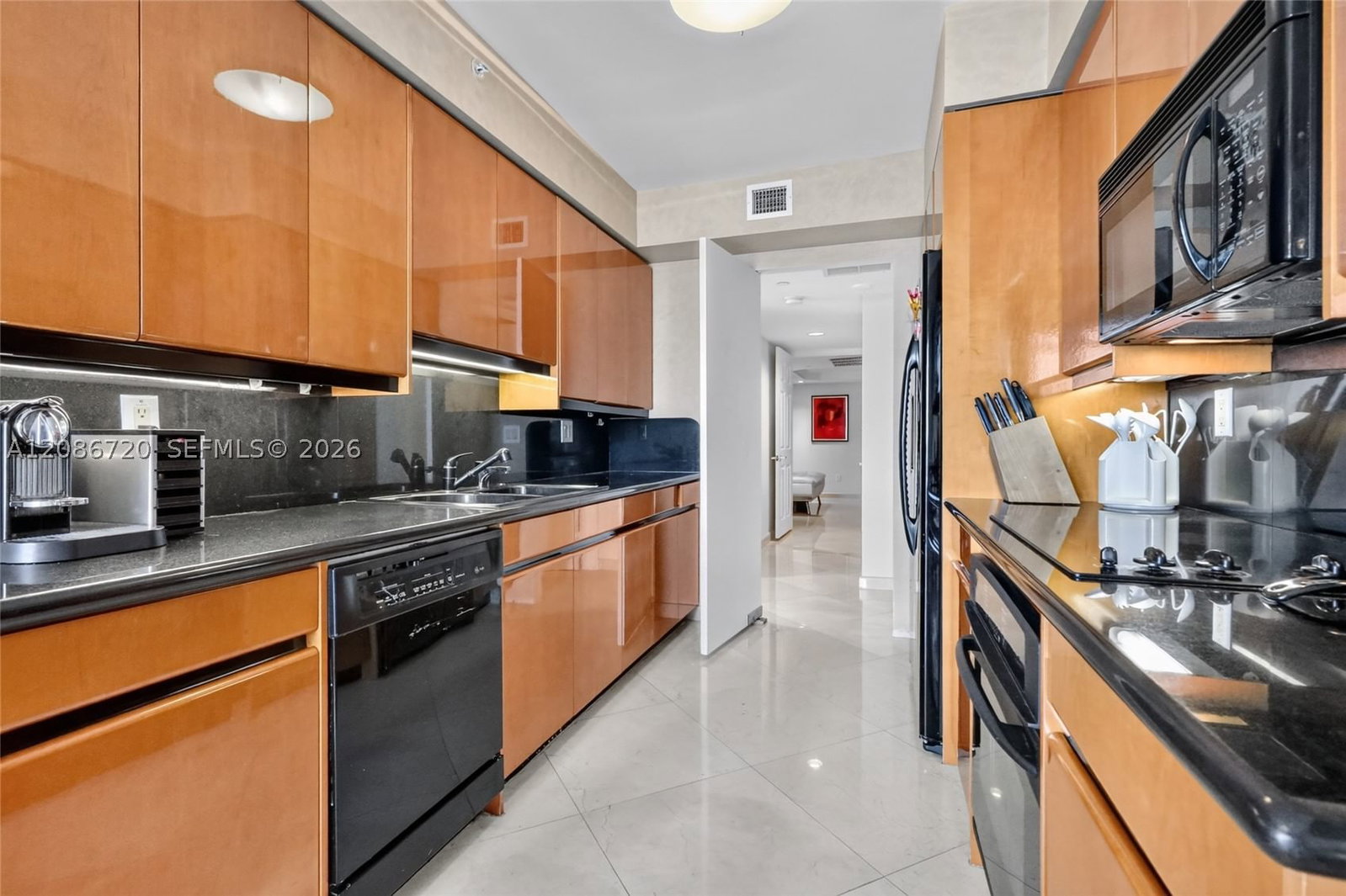 Real estate property located at 18671 Collins Ave #2501, Miami-dade, Millennium Condo, Sunny Isles Beach, FL