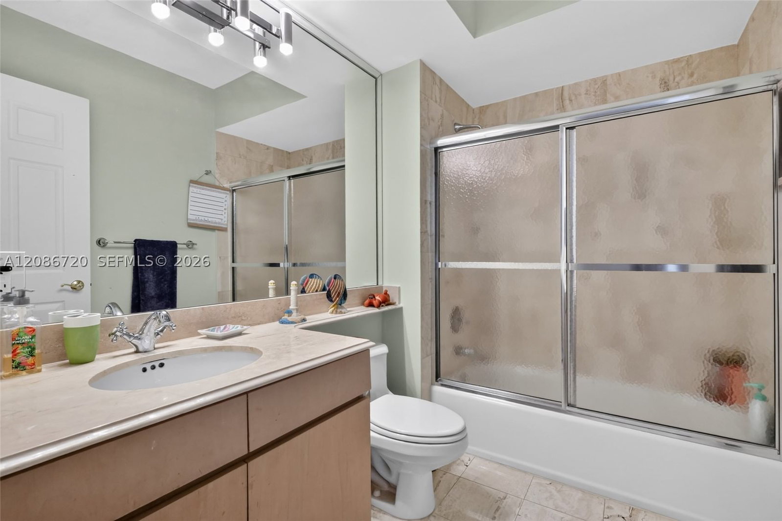 Real estate property located at 18671 Collins Ave #2501, Miami-dade, Millennium Condo, Sunny Isles Beach, FL