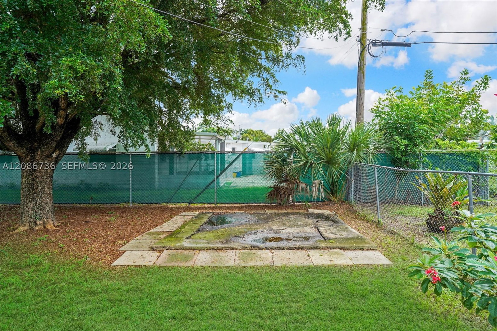 Real estate property located at 5618 Cinnamon Dr, Palm Beach, Forest Hill Village, West Palm Beach, FL