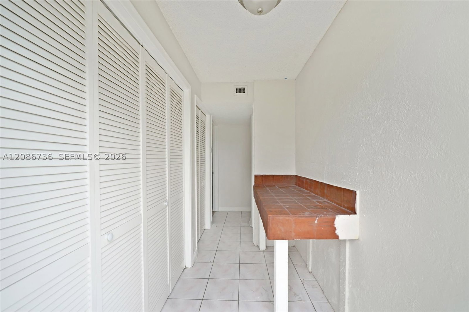 Real estate property located at 5618 Cinnamon Dr, Palm Beach, Forest Hill Village, West Palm Beach, FL