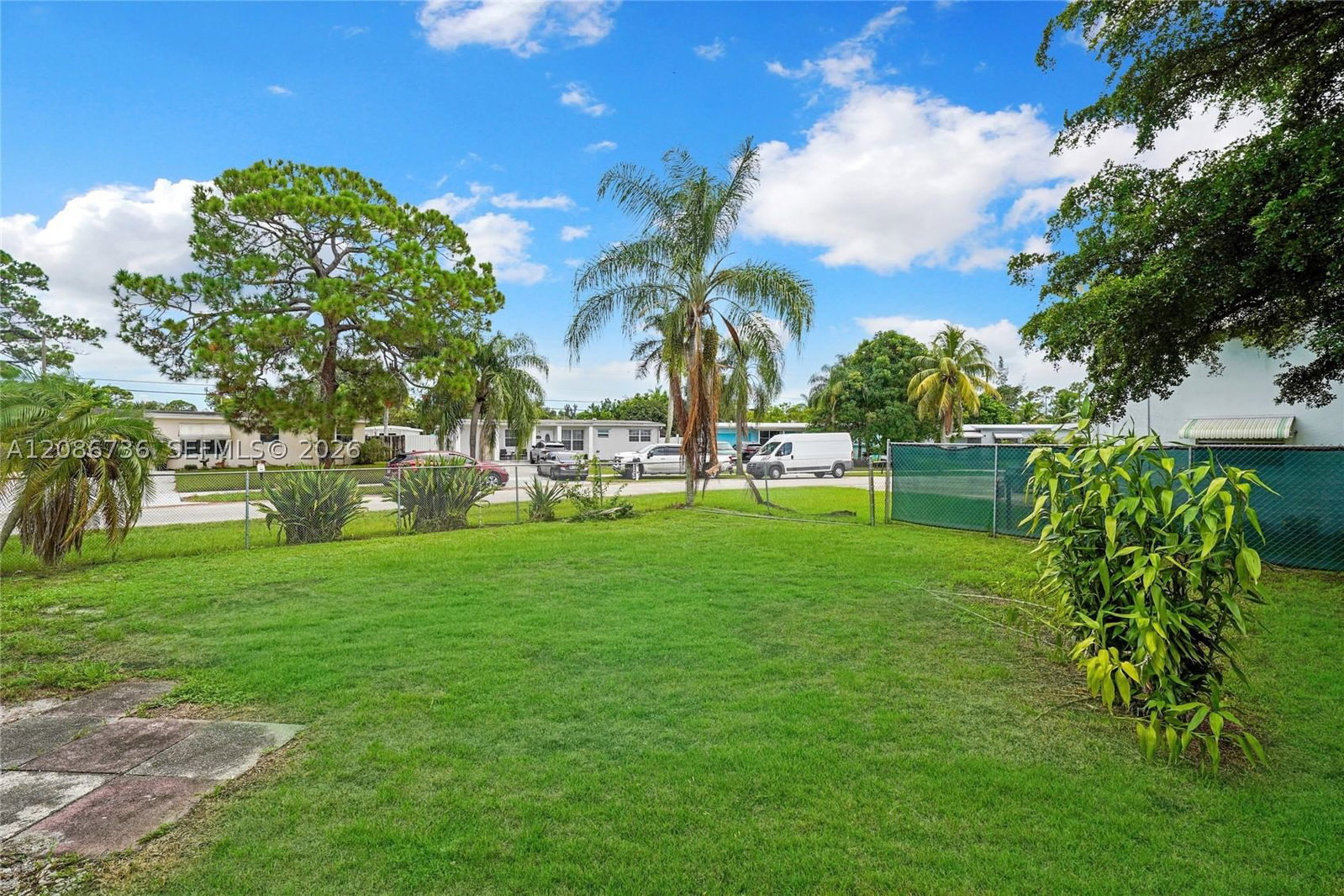 Real estate property located at 5618 Cinnamon Dr, Palm Beach, Forest Hill Village, West Palm Beach, FL